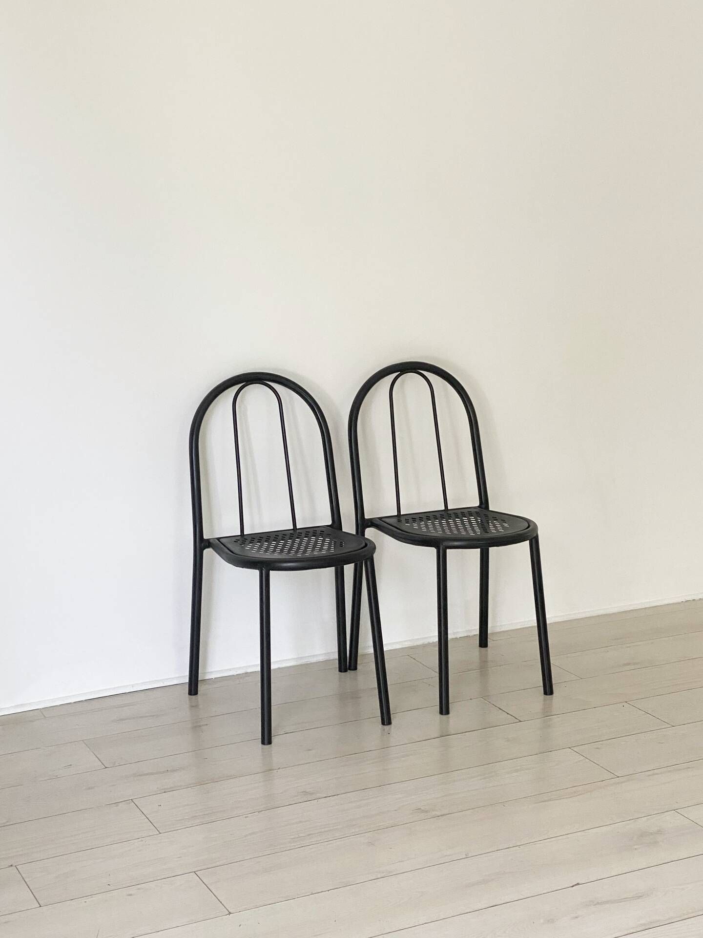 Lot of 2 Robert Mallet-Stevens chairs