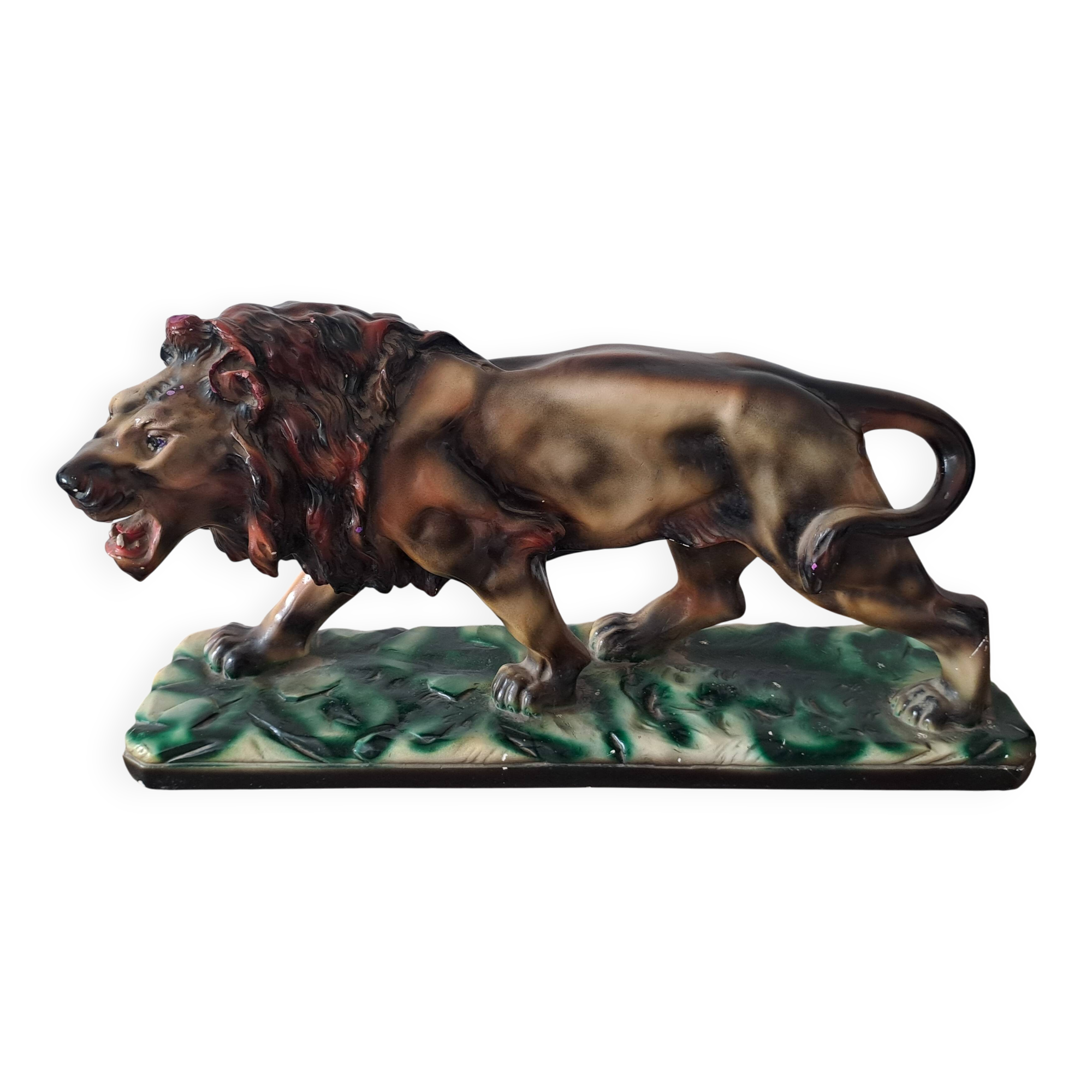 Ancient sculpture of a roaring lion – A. Biacioni Tours, n°108