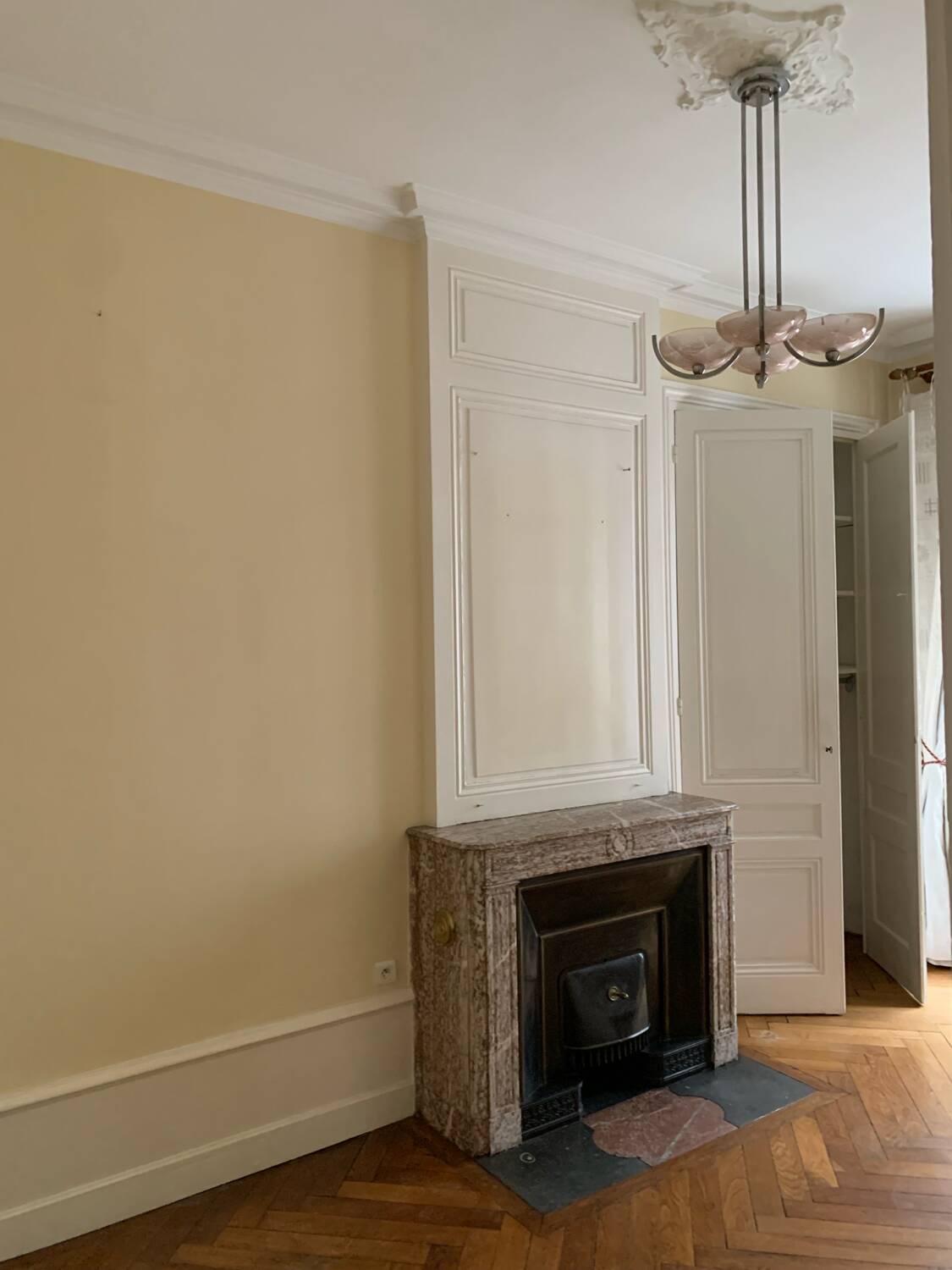 Art Deco pendant light