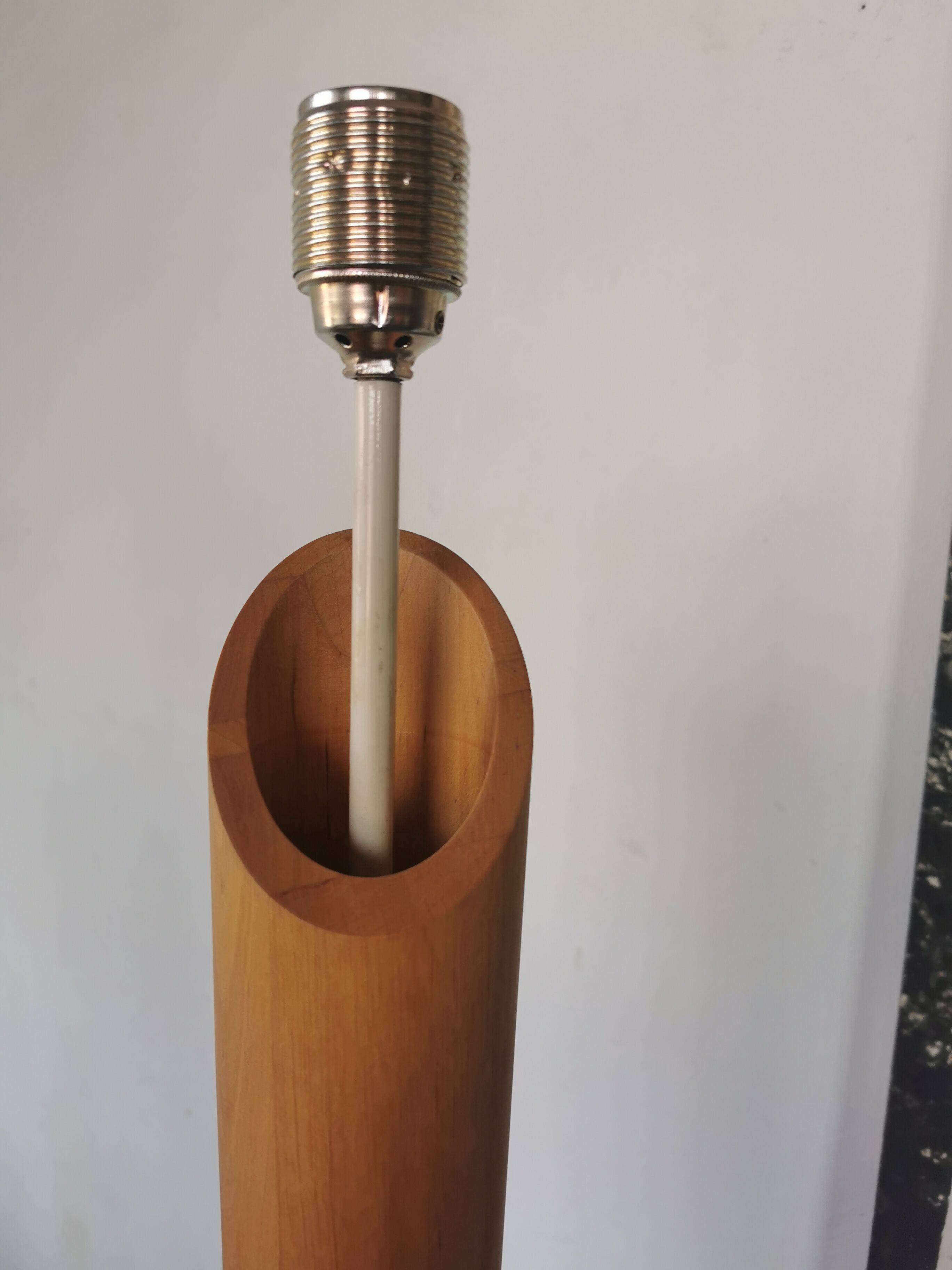 Floral wooden floor lamp