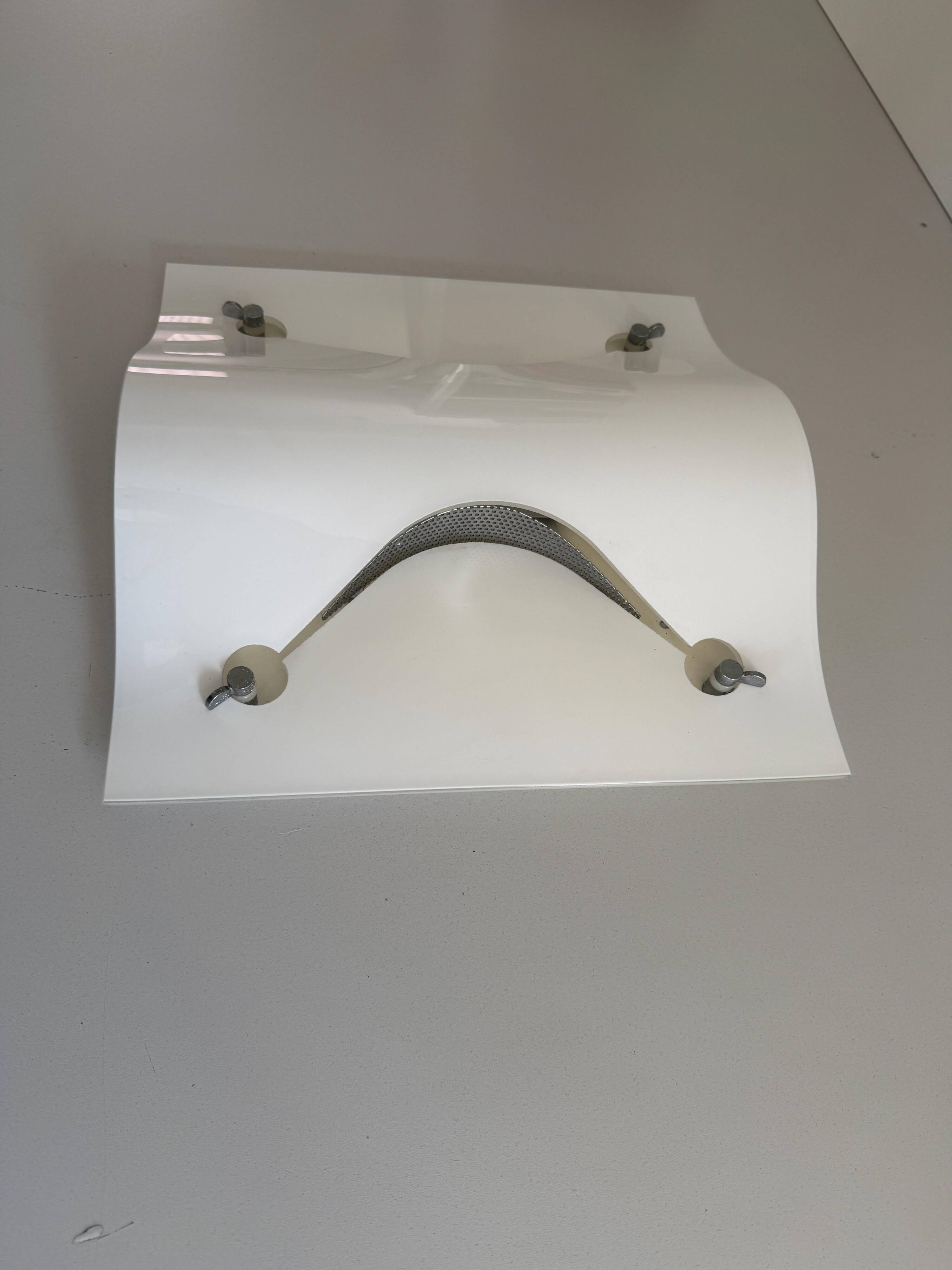 Simple wall light in opal glass with a square design, 1970s, Italy.