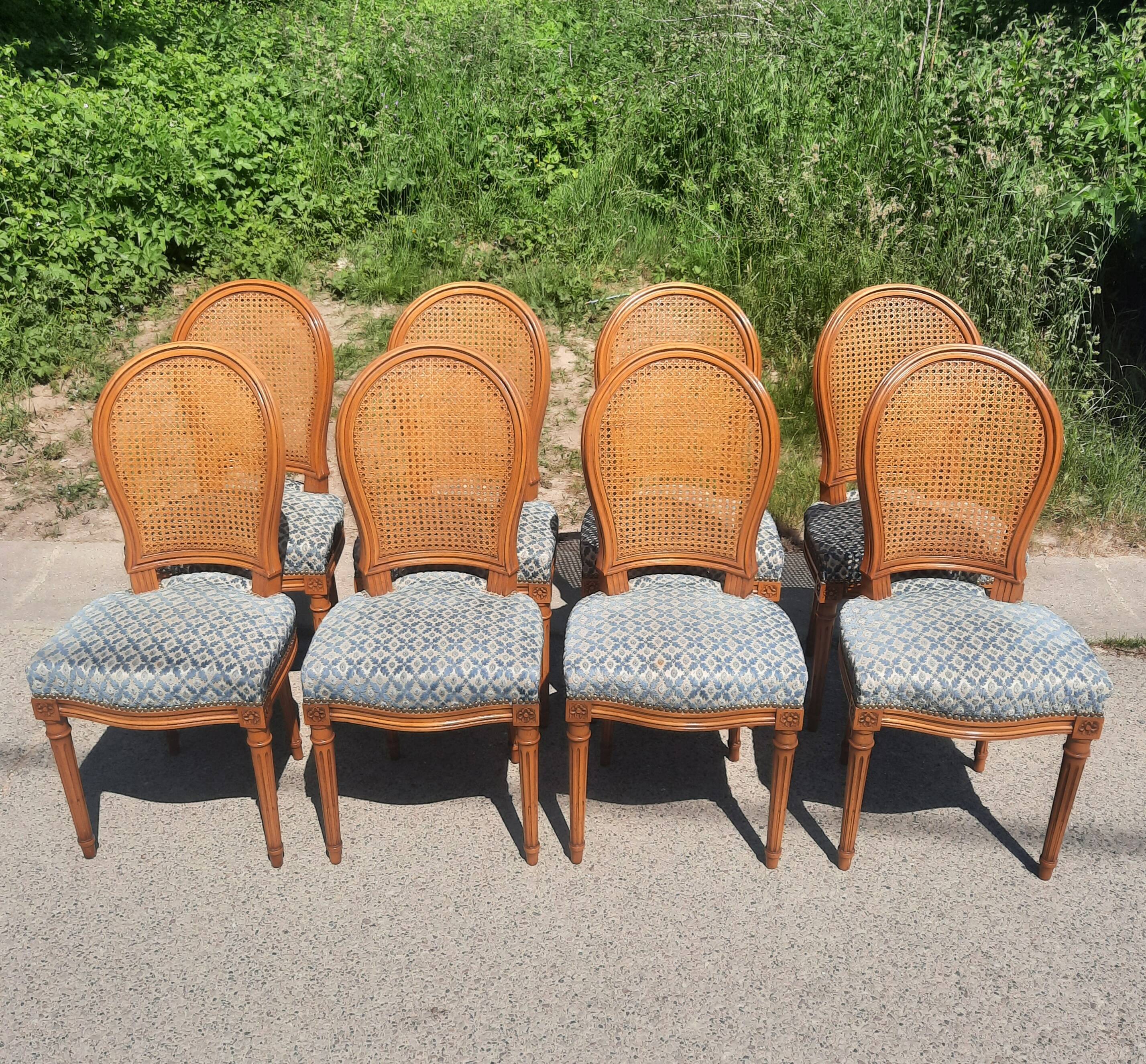 Set of 8 Louis XV style chairs