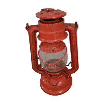 Ancienne lampe à pétrole orange vintage