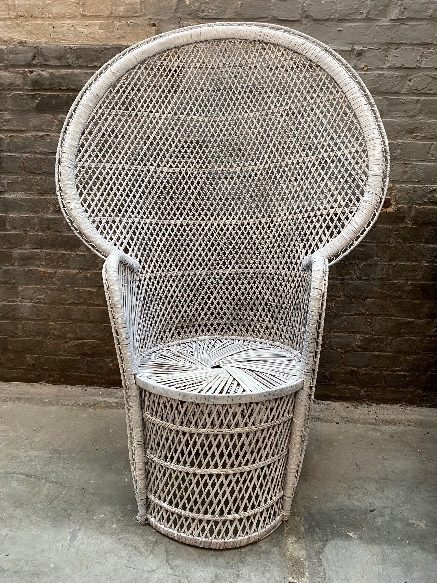 White Emmanuelle Chair