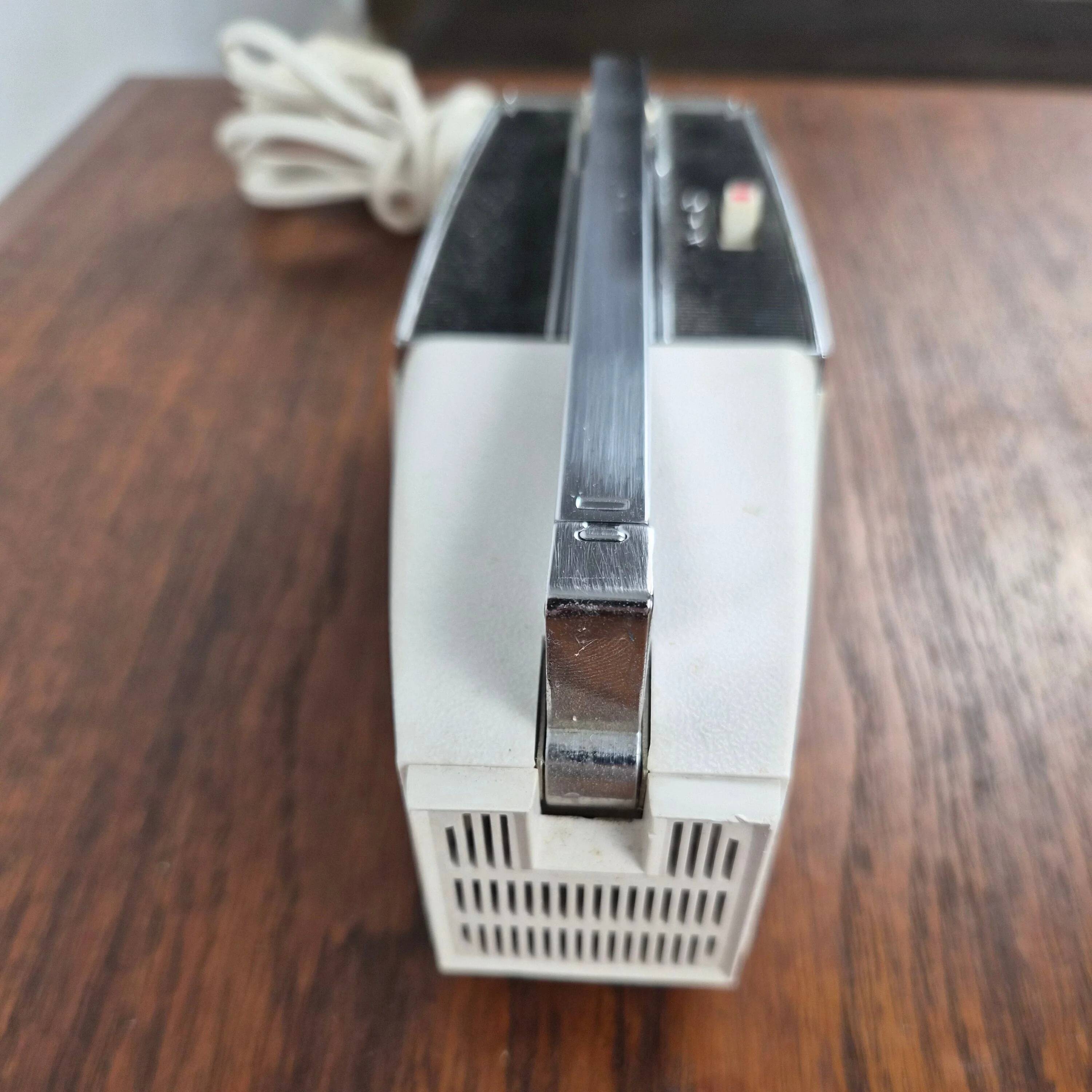 Table lamp model Solo mini by H Bødtcher Hansen, Denmark 1960