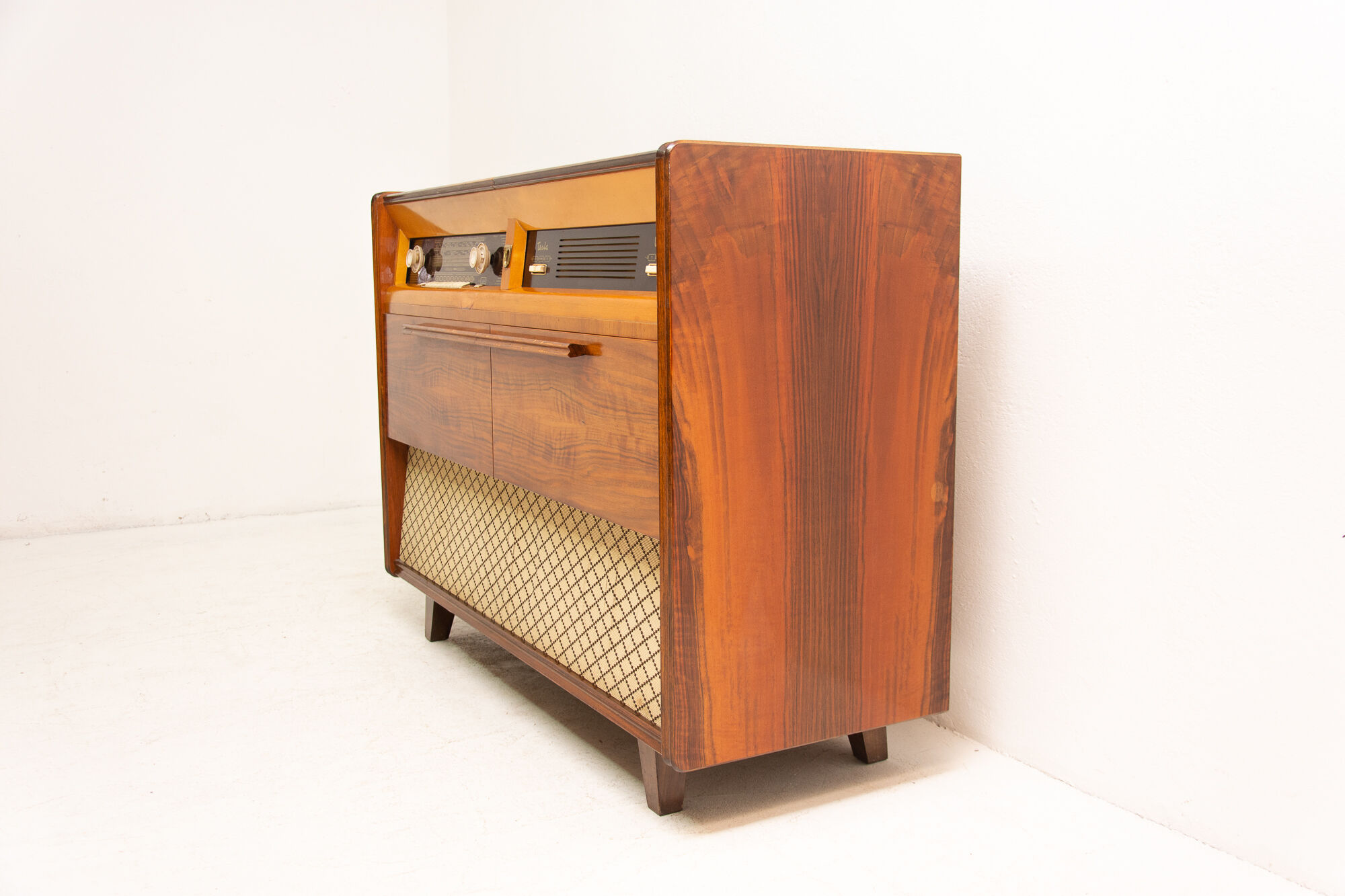 Record player and radio Tesla, Czechoslovakia, 1950