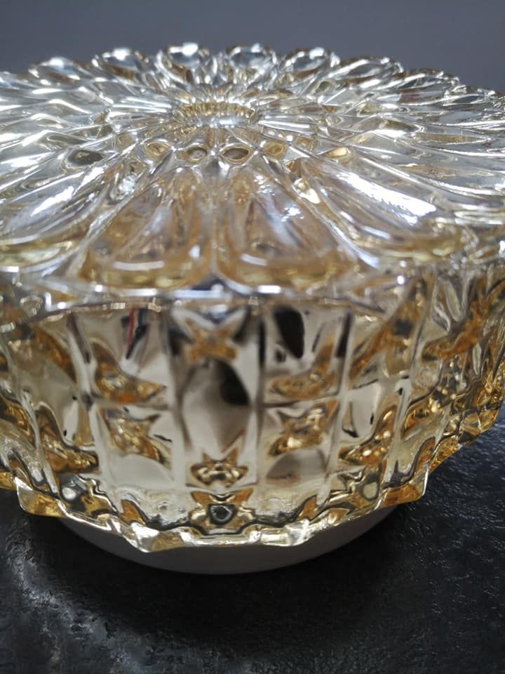 Old ceiling lamp vintage wall lamp in white glass amber patterns 1960 ø 16.5 cm tbe vintage