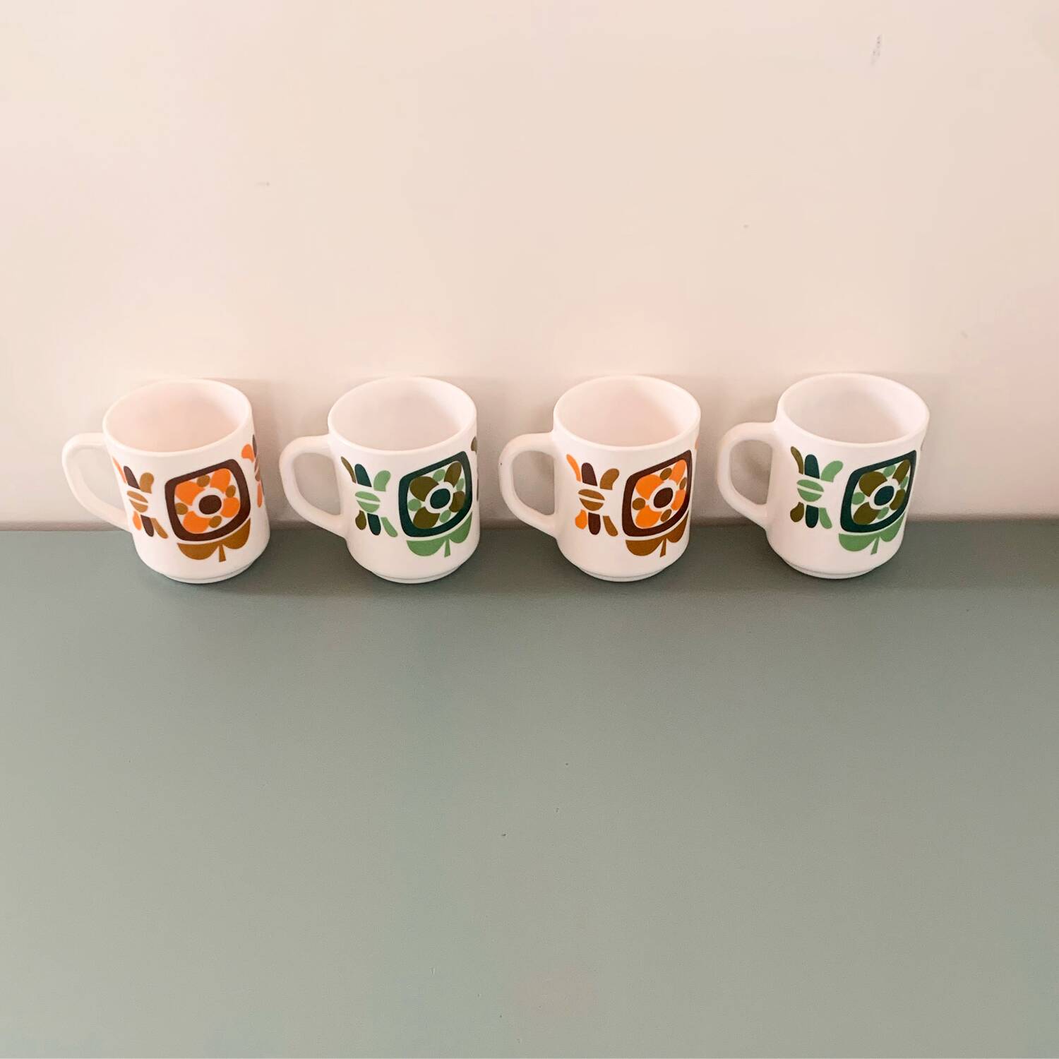 Set of 4 MOBIL mugs