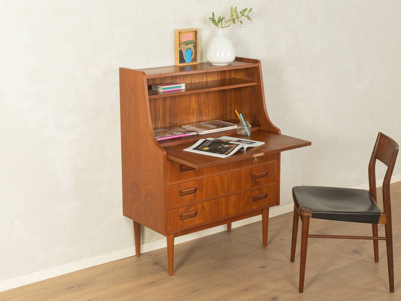 1960s Bureau, Gunnar Nielsen Tibergaard