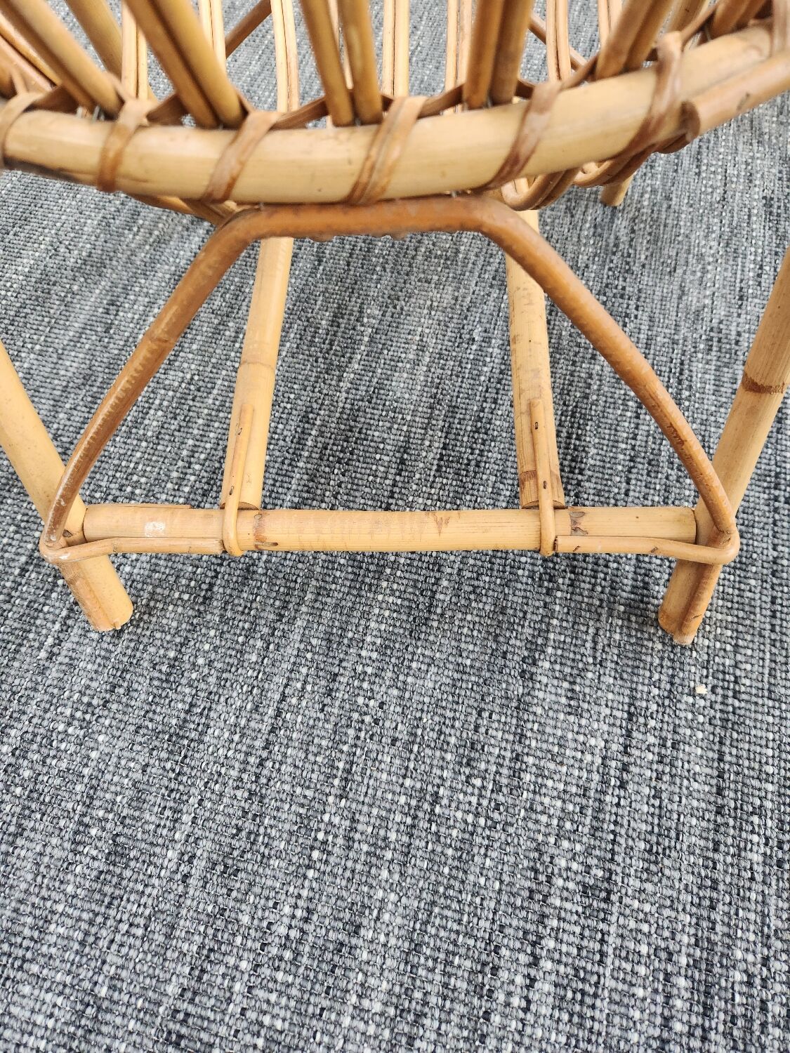 Child's wicker basket chair