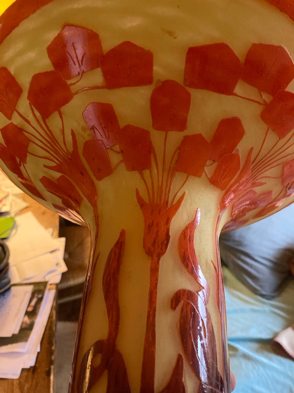 Marbled glass corolla cup. The French Glass.