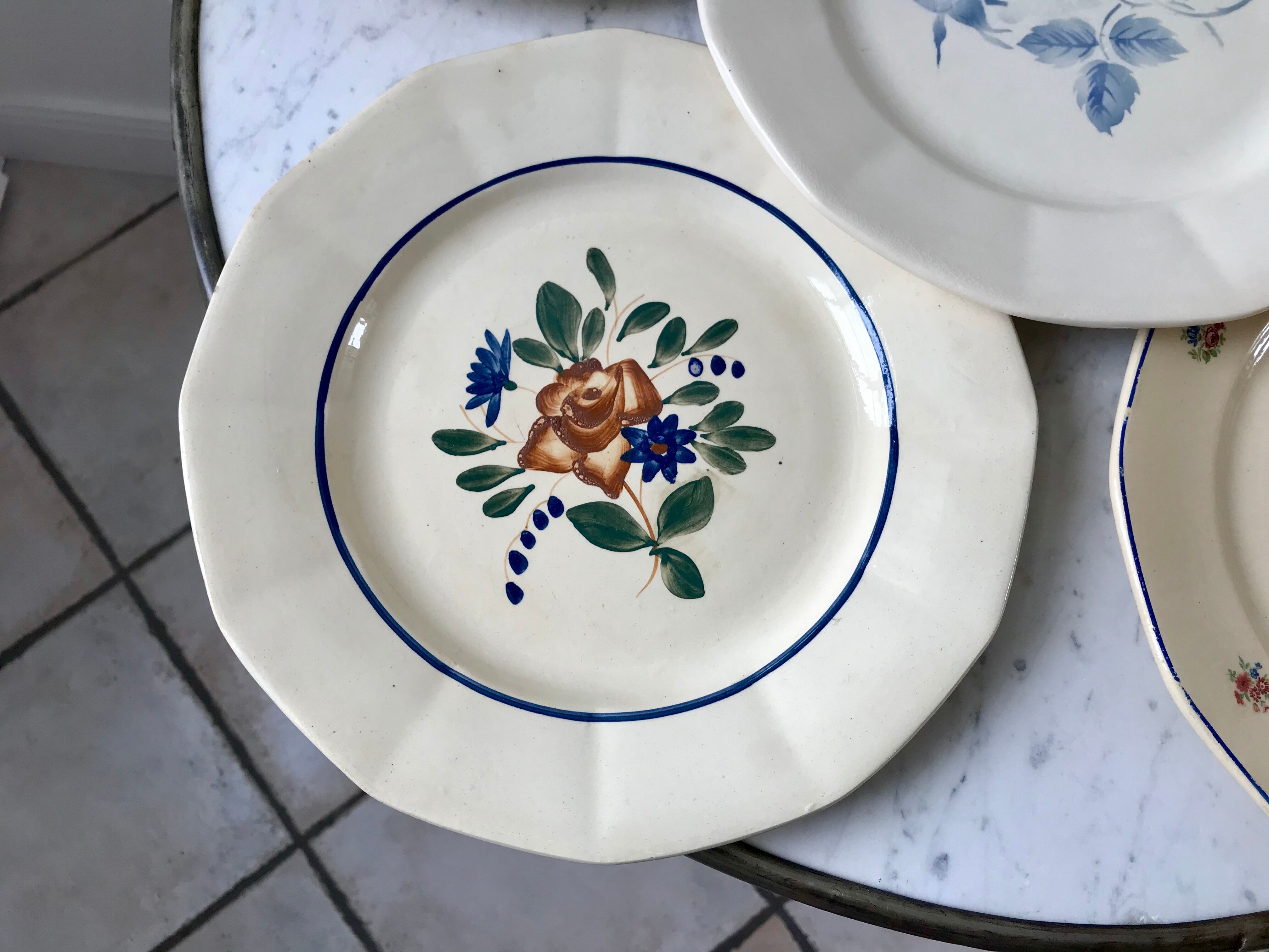 Lot de 6 assiettes plates dépareillées digoin sarreguemines modèle "ginette" & autre années 40-50
