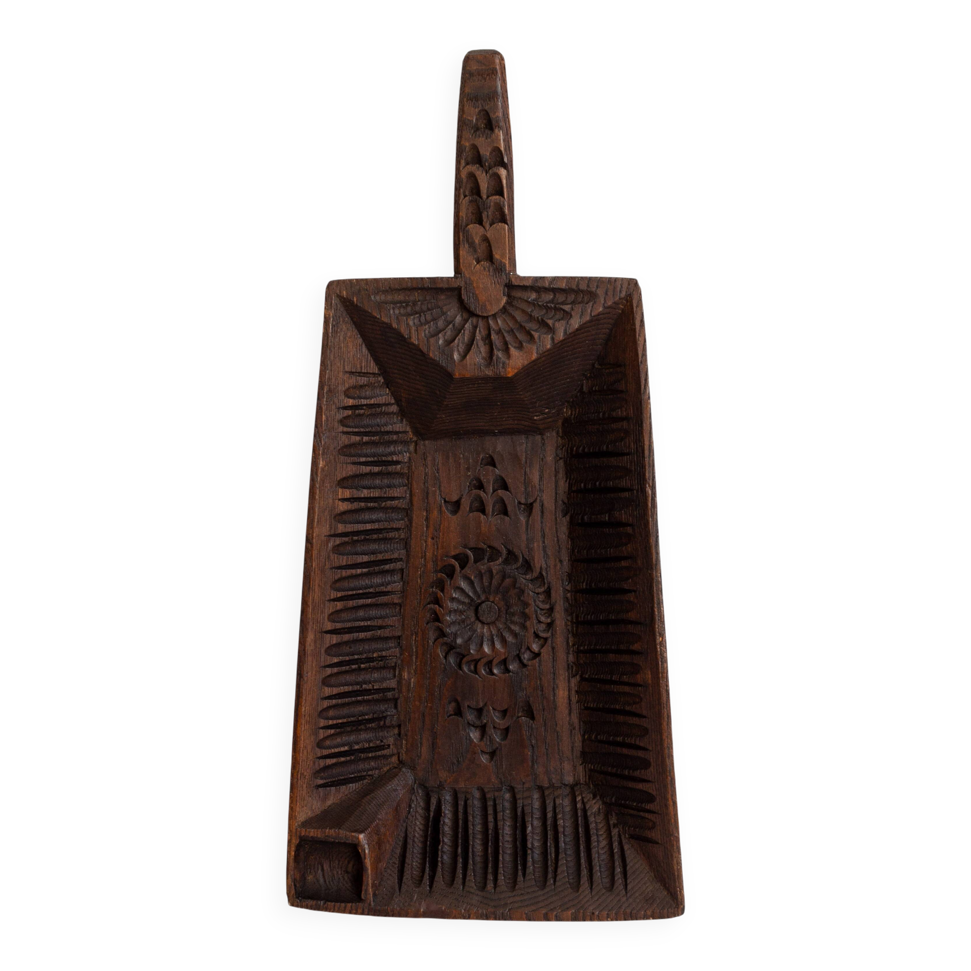 Grain shovel, spice shovel in engraved wood - Folk art