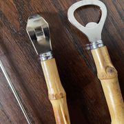 Couverts de service ouvre-bouteilles manches bambou