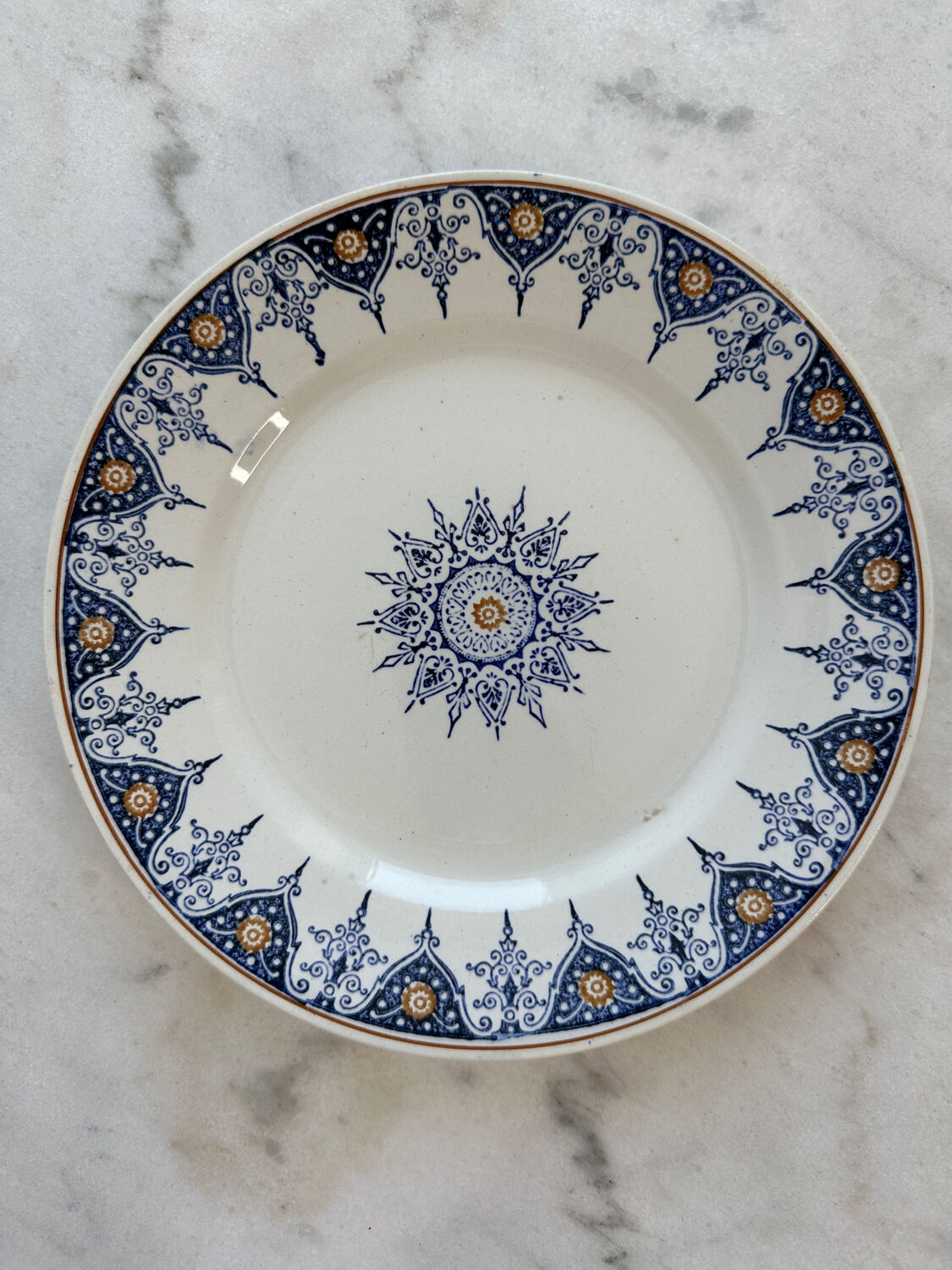 Terre de fer St Armand plate