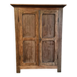 Antique French wardrobe in oak and pine, late 19th century.