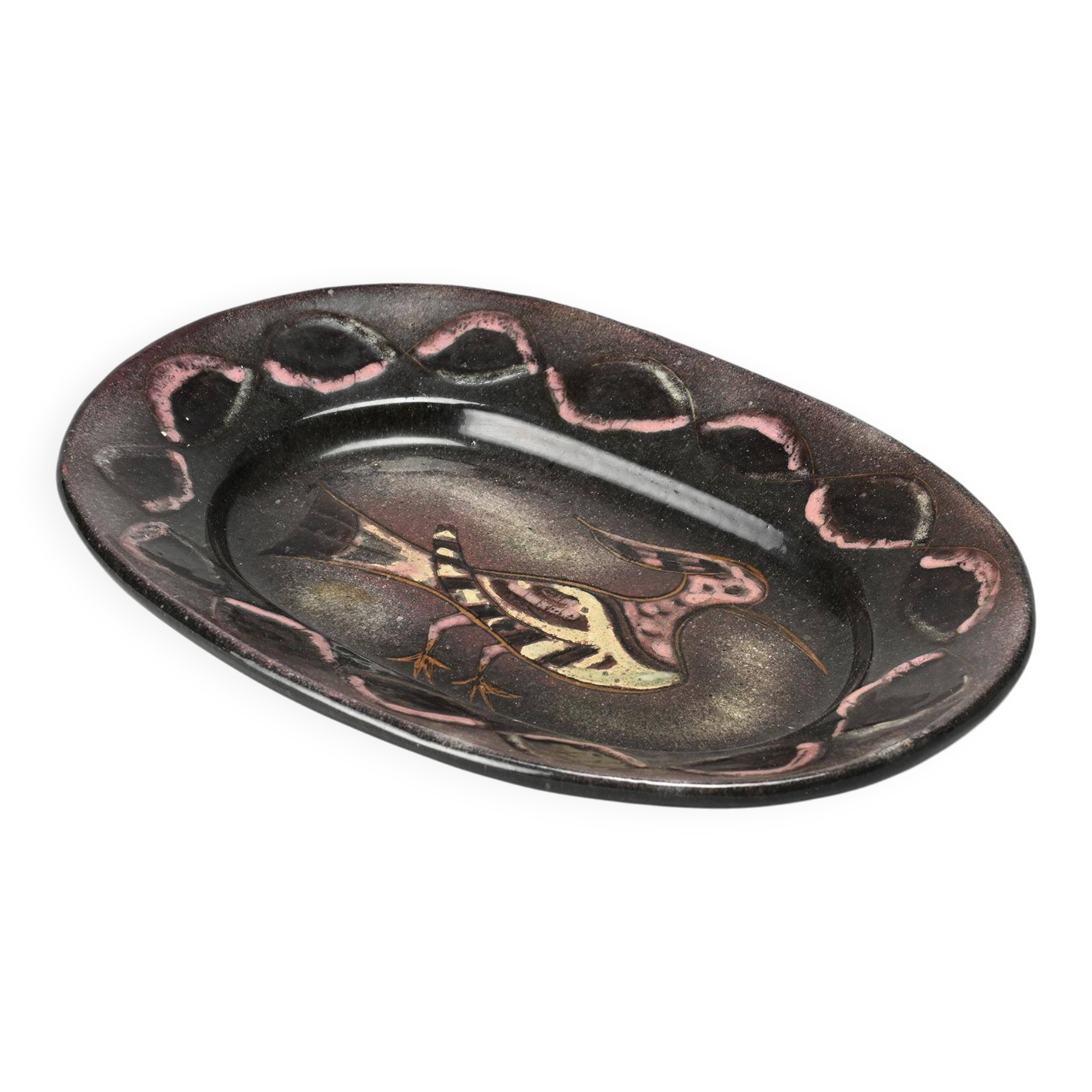 Plat en faïence émaillée par Menelika, Genève, circa 1950