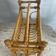 Porte-revue vintage en rotin