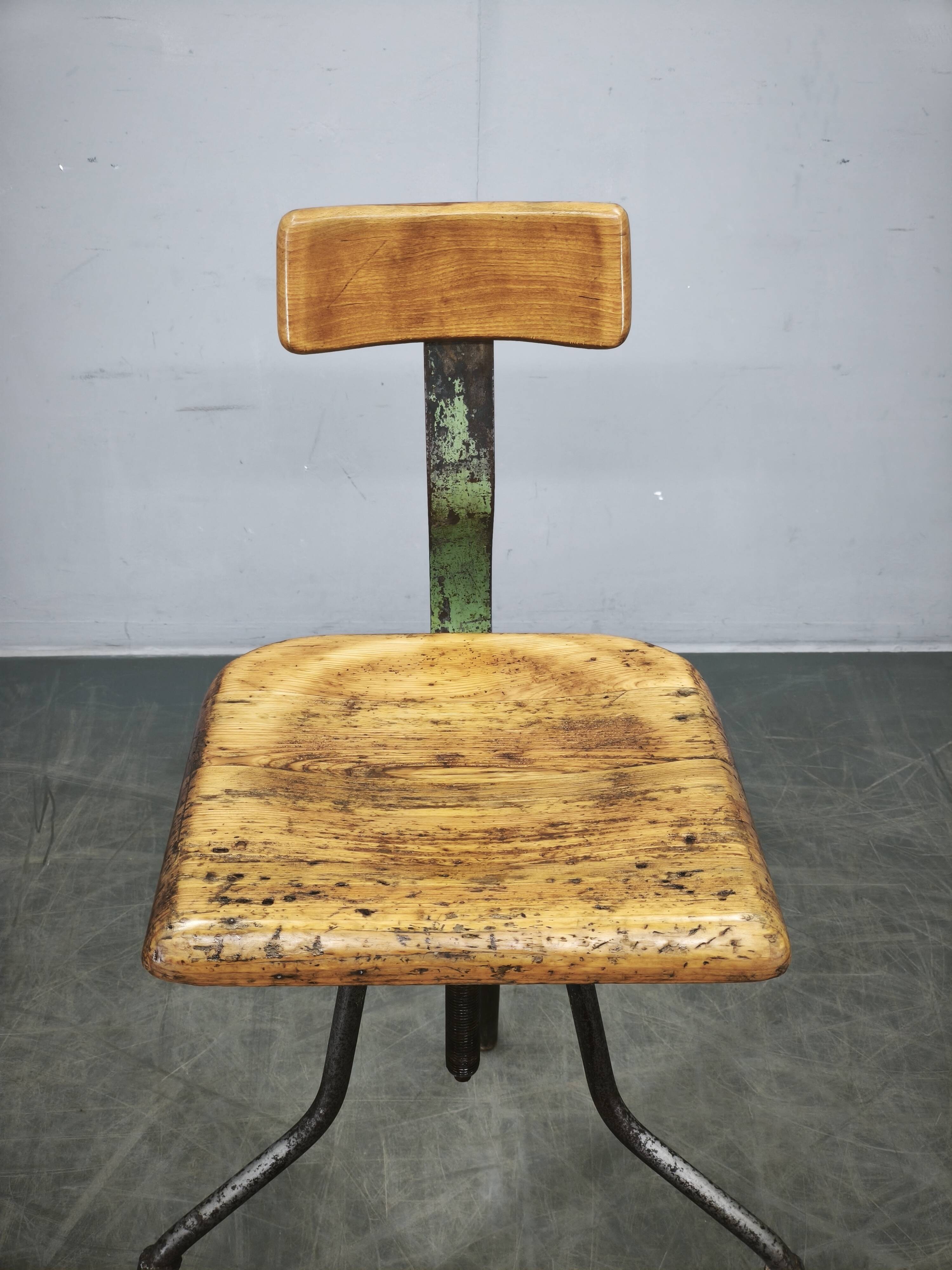 1940s Czechoslovak Industrial Height Adjustable Swivel Workshop Chair