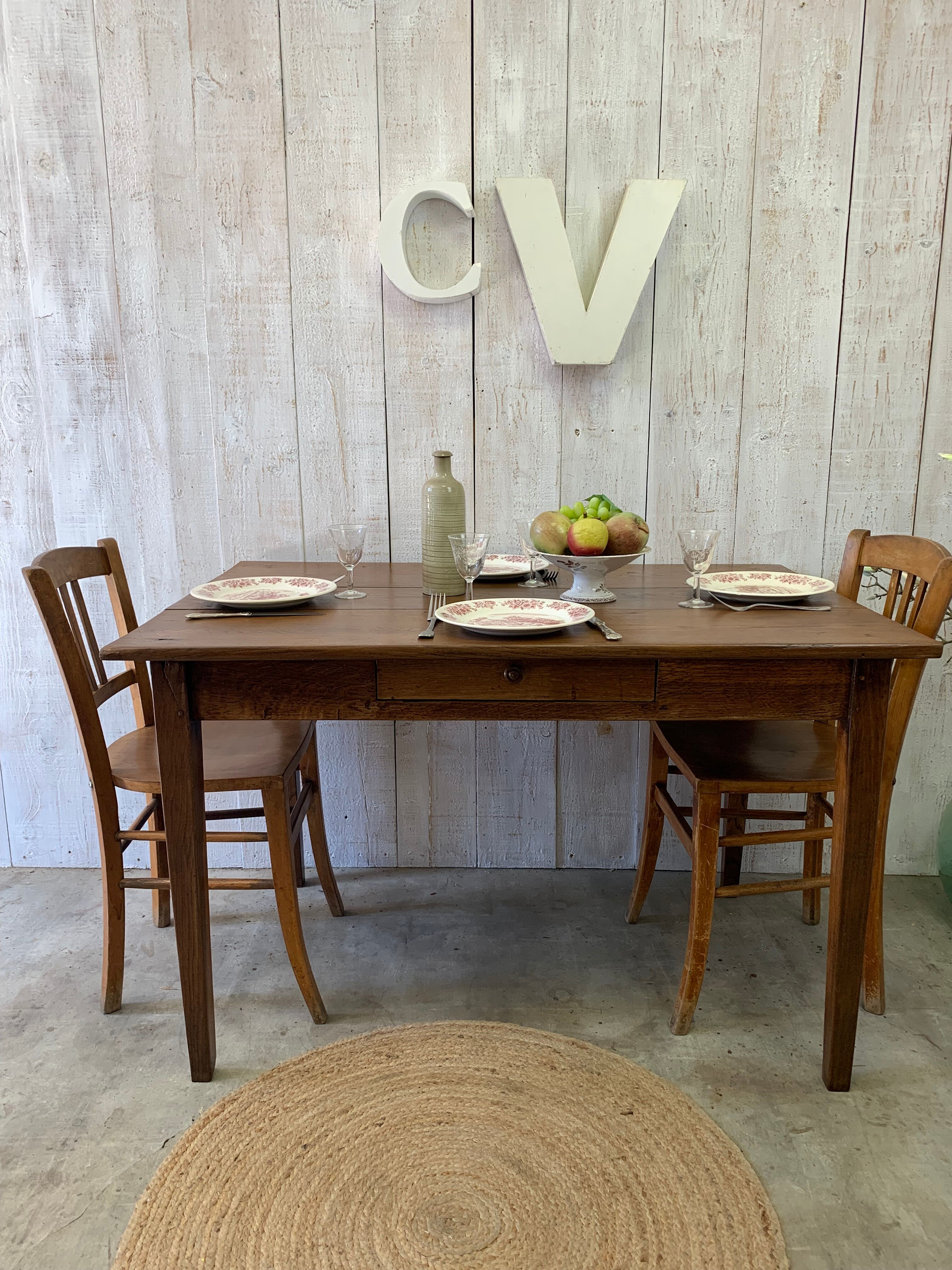 Farmhouse table