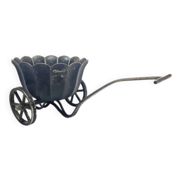 ASZ Figurative Sugar Bowl in the Shape of a Wheelbarrow in ART DECO Style