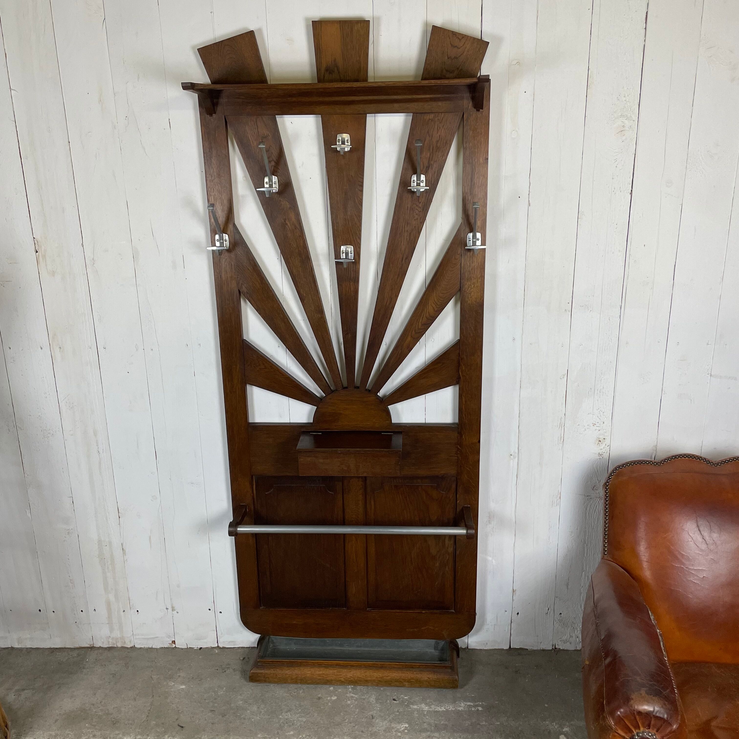 Coat rack art deco cloakroom