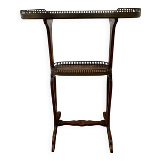 Small kidney table in mahogany and veneer, 19th century