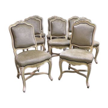 Set of 8 Louis XV style beech chairs from the 1970s.