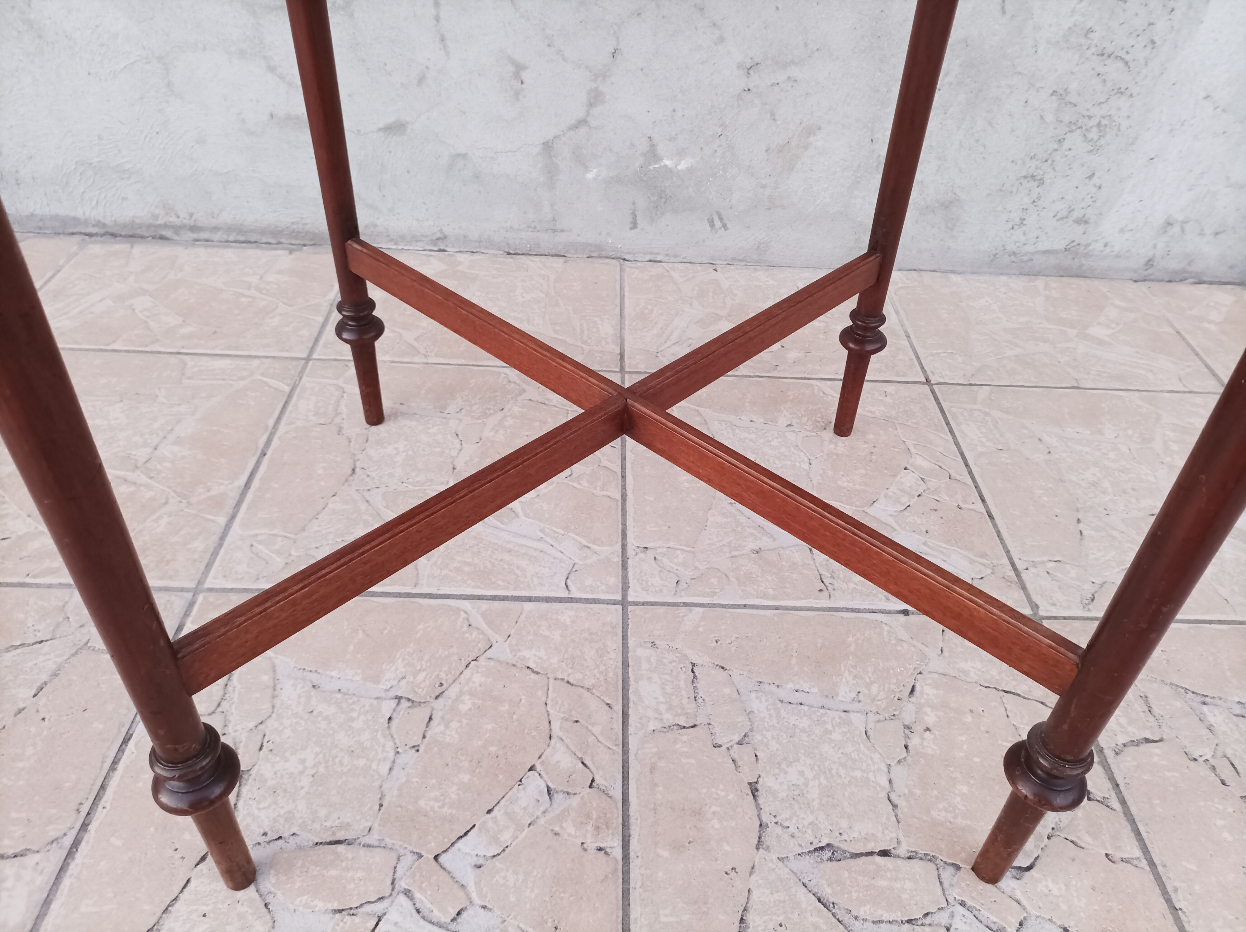 Game table in mahogany late 19th