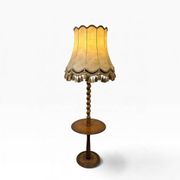 Lampadaire vintage en bois avec abat-jour à franges