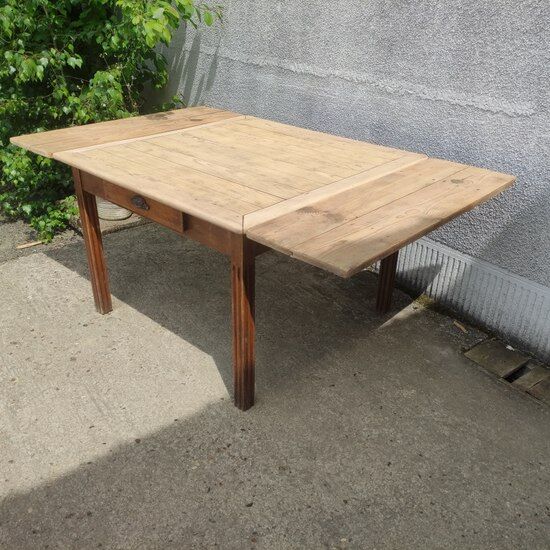 Square farmhouse table with extensions