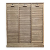 Sliding notary filing cabinet