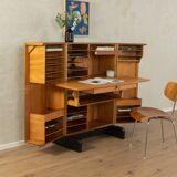 1950s Bureau