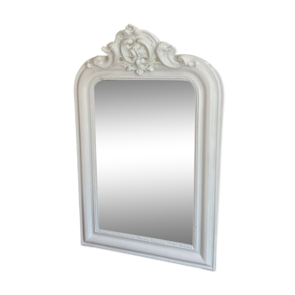 Late 19th century mirror with decorated pediment