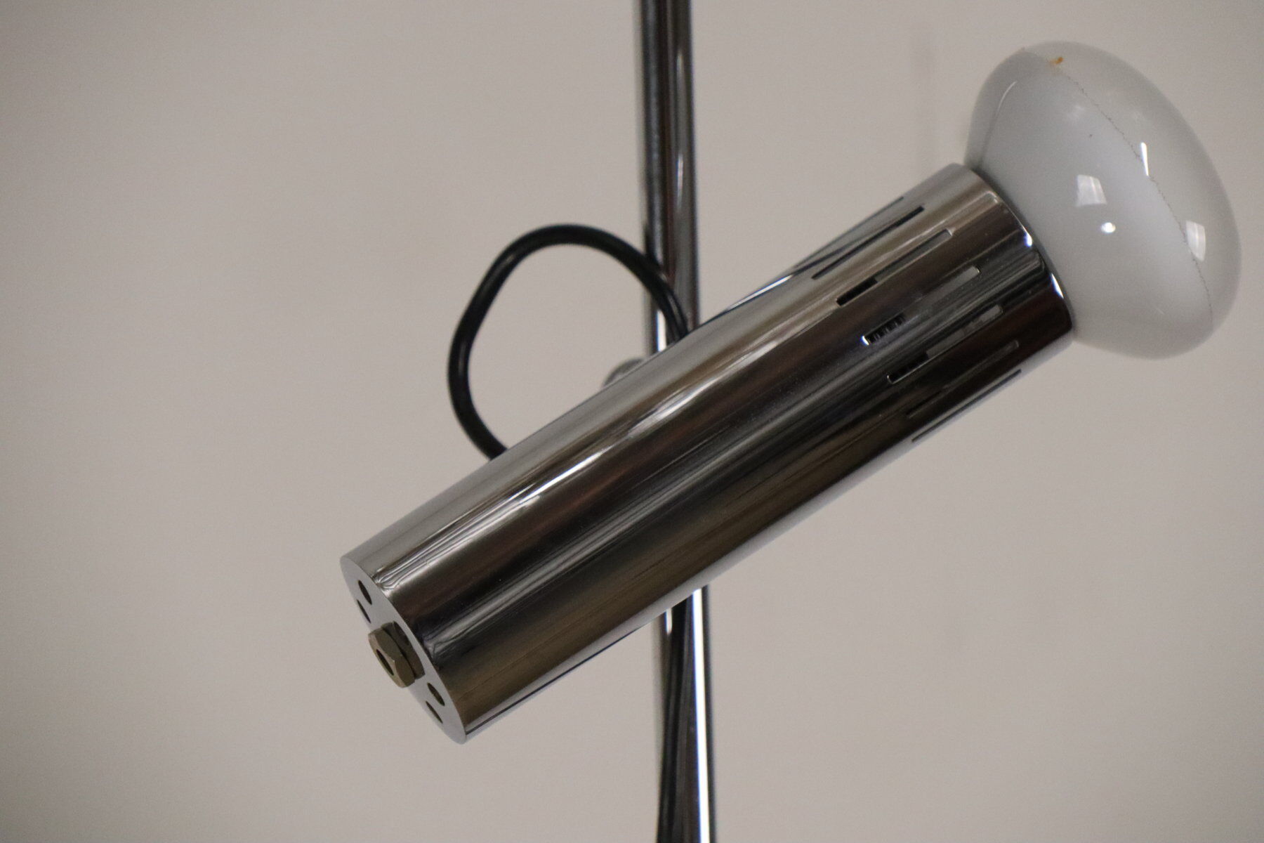 Vintage chrome metal floor lamp - 1970