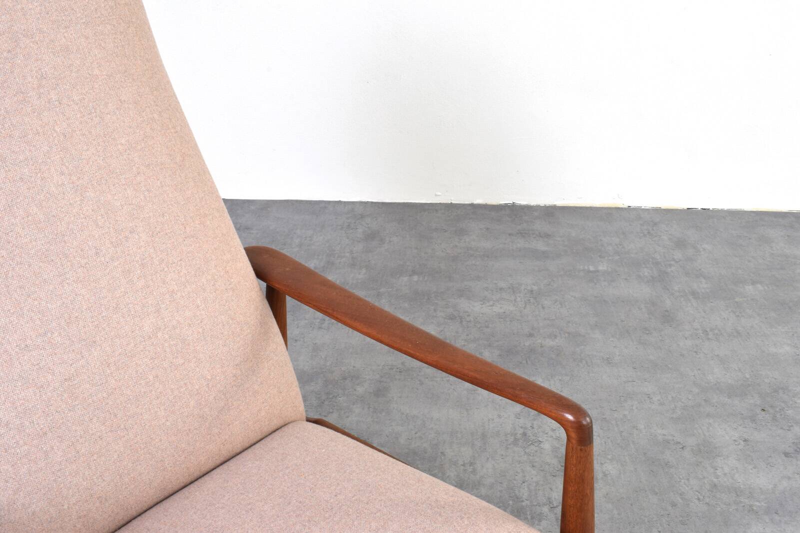 Fauteuil en teck danois du milieu du siècle par Søren Ladefoged pour SL Møbler, 1960