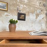 Table with turned legs in solid wood