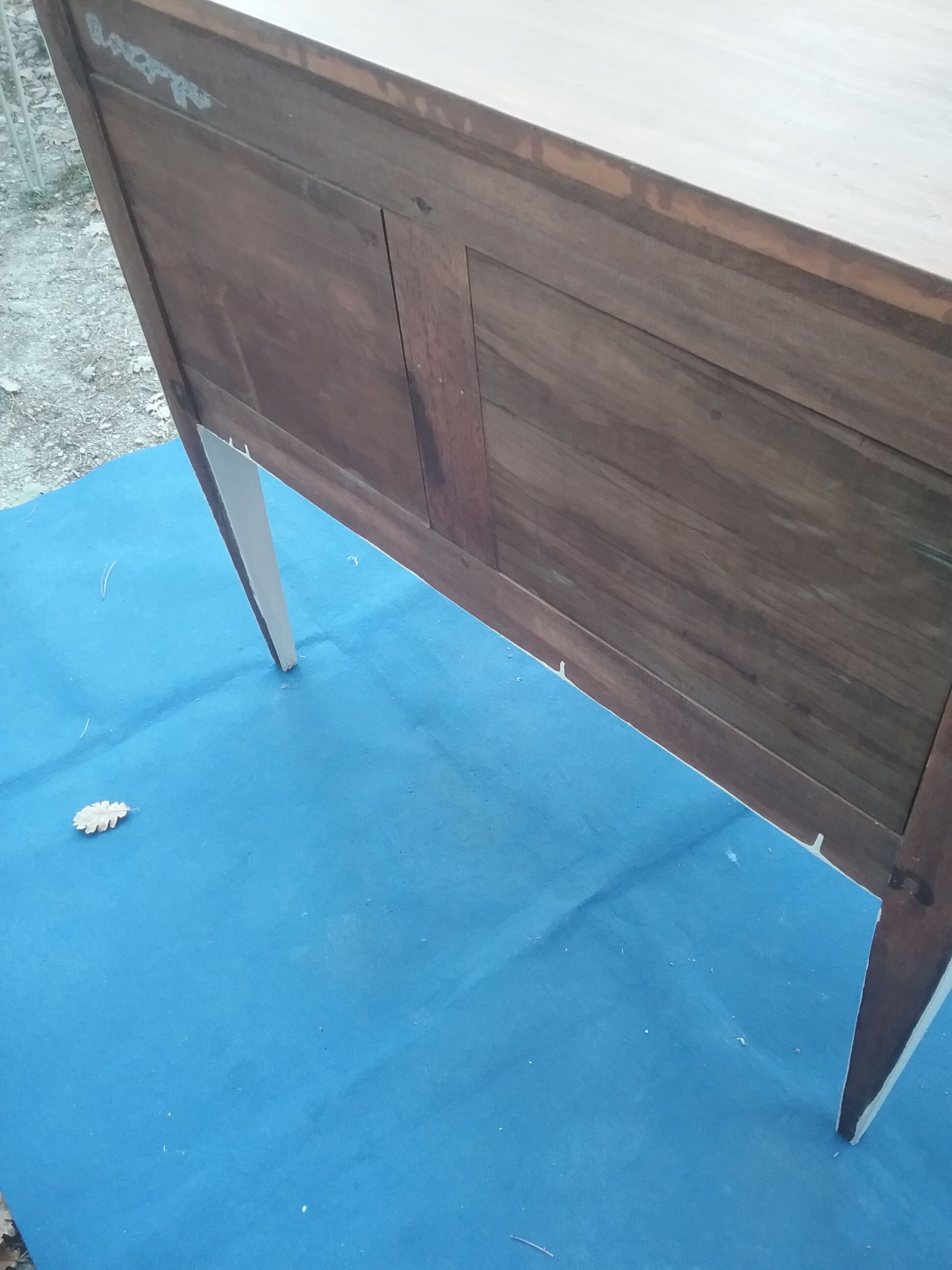 Commode de style Louis XVI