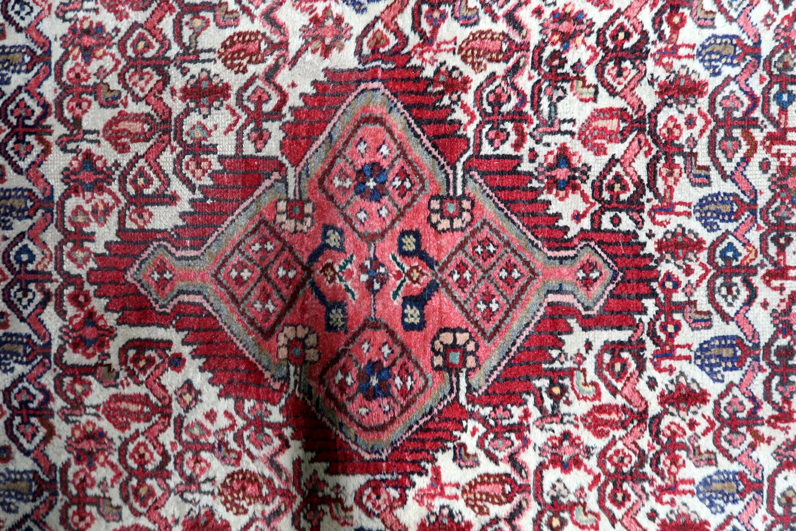 Antique Persian Hamadan rug 104cm x 171cm 1920s