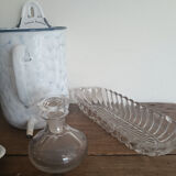 Glass comb holder