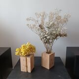 Paire de vases en bois