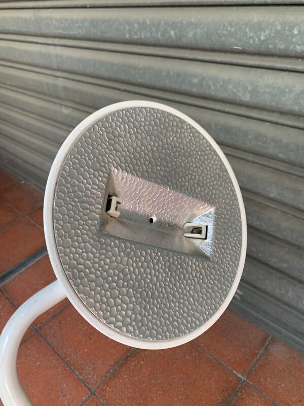 Plafonnier dit Bikini de Raul Barbieri et Giorgio Marianelli