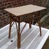 Table en rotin