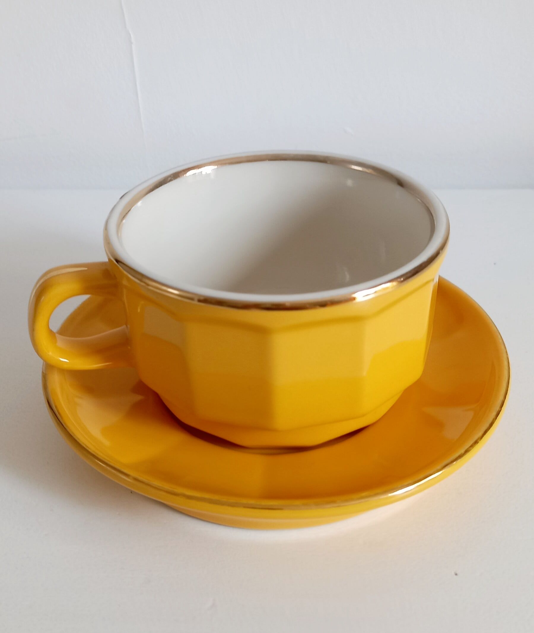 Big REVOL cup