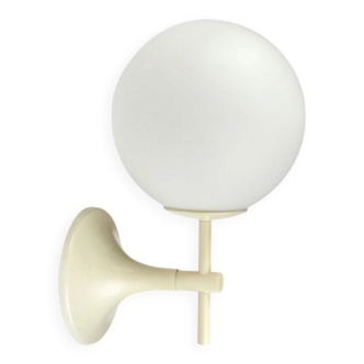 Swiss wall lamp from the modern space age of the mid-century by E.R. Nele for Temde, 1960s.