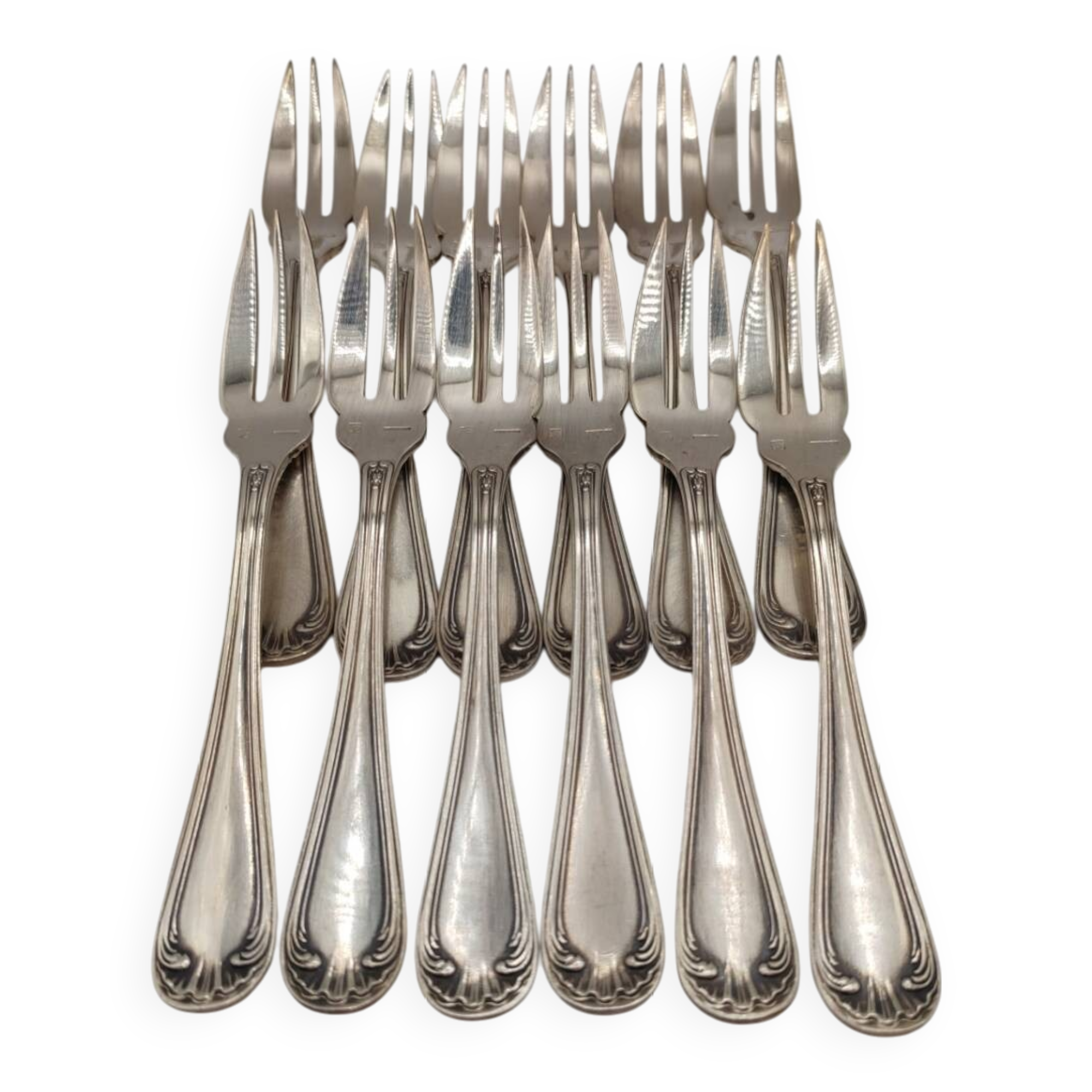 12 silver-plated cake forks, by Boulenger.