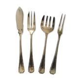 Covered with silver metal silver mignardises service. Alfemide production from christofle