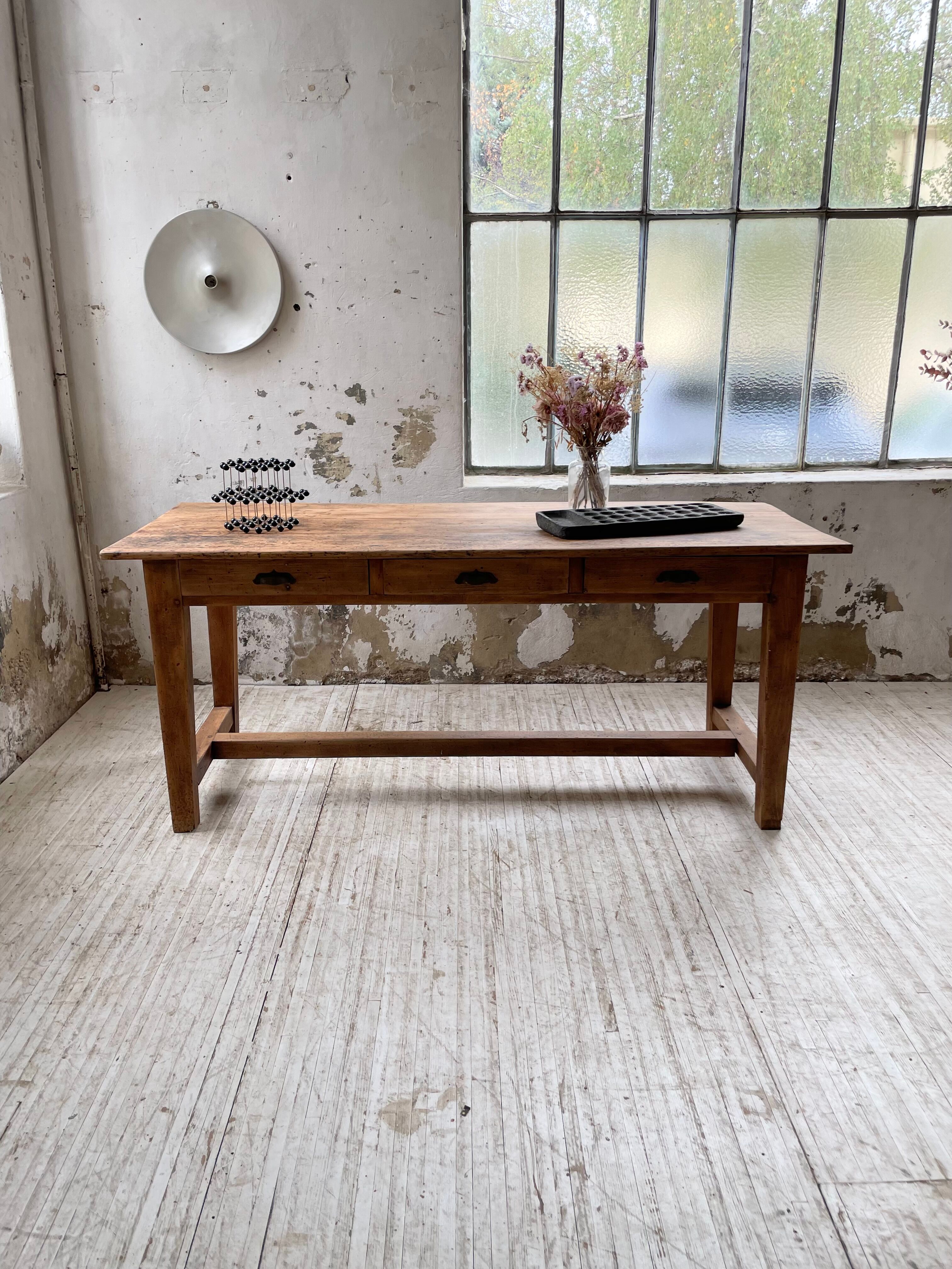 Oak island farmhouse table 2m