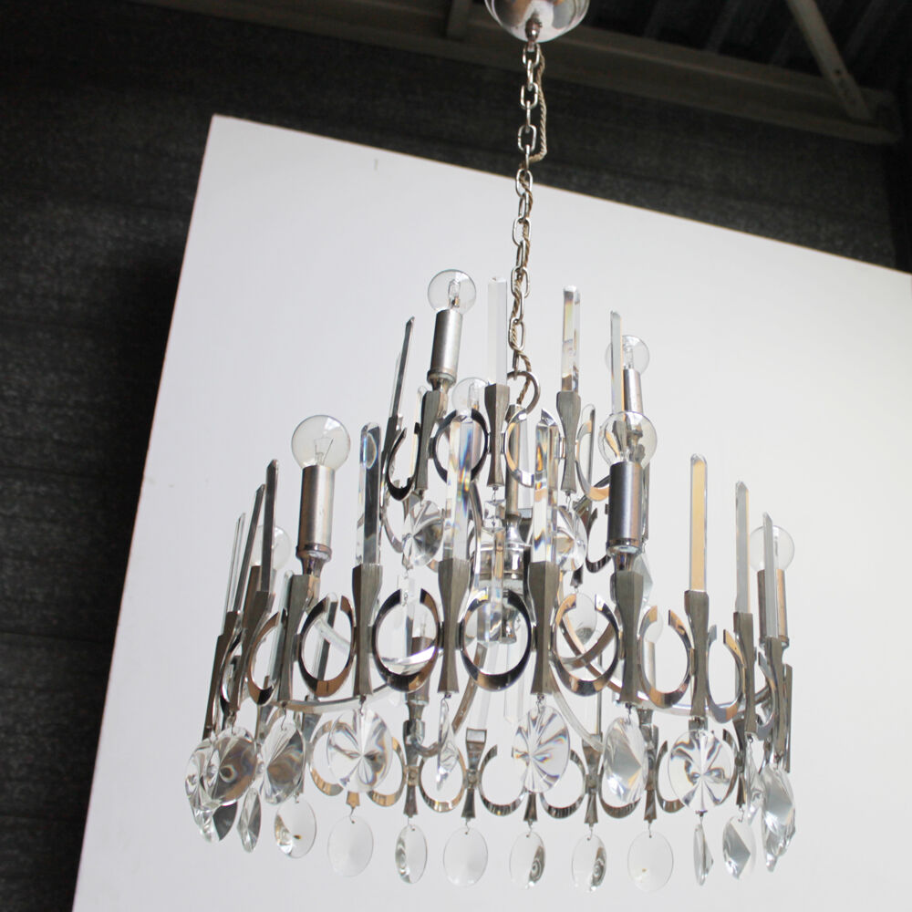 Sciolari chandelier