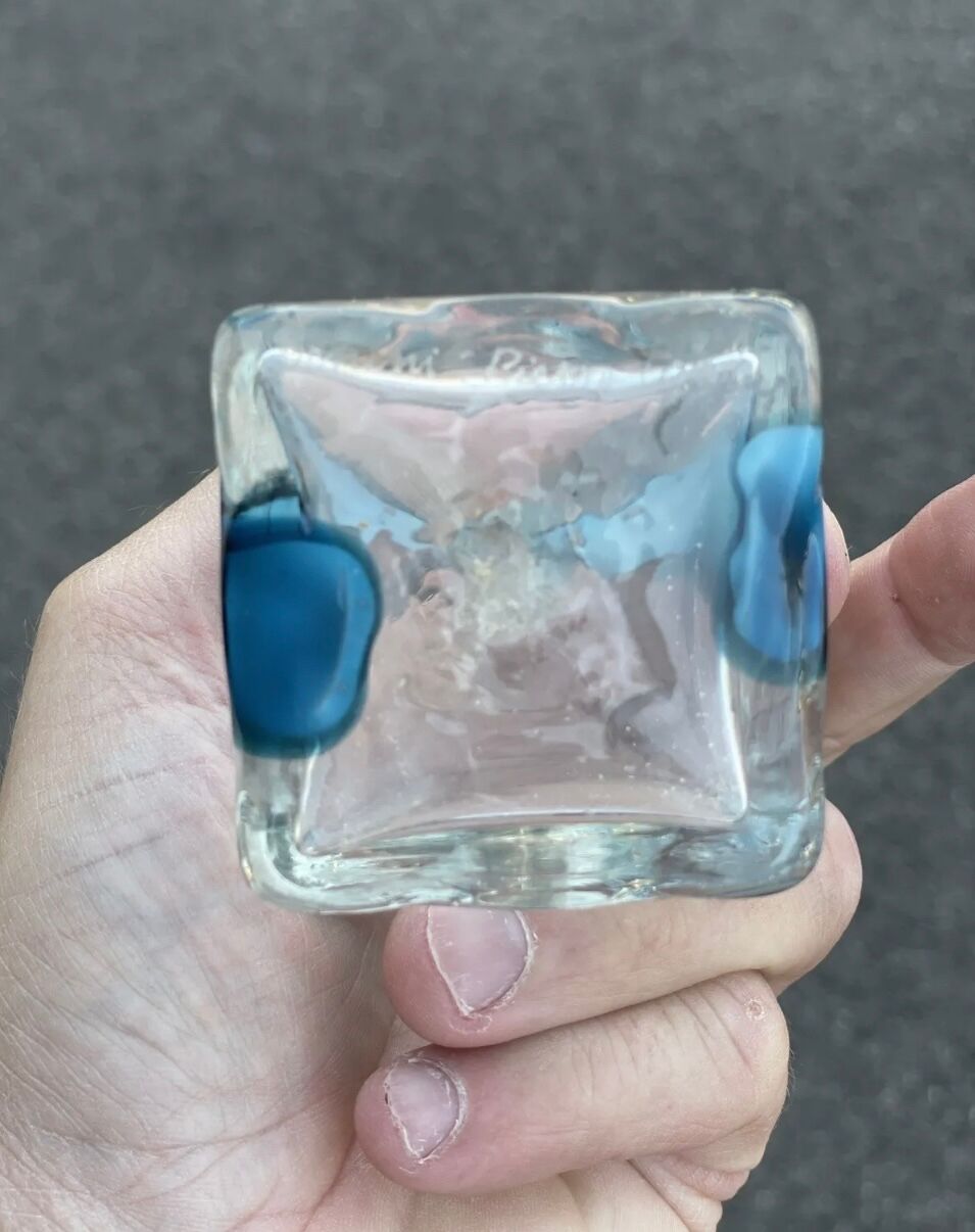 Pierre Cardin vase for Venini 1970